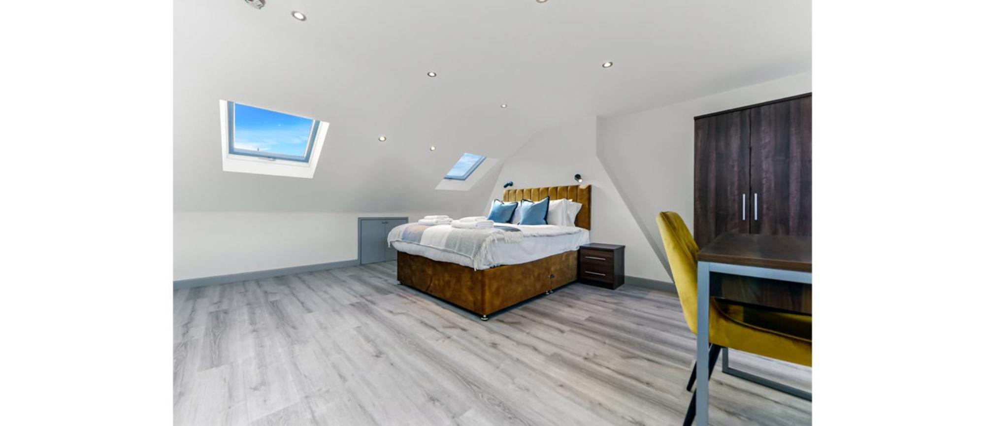 Appartement Huge, Brand-new Flat For Friends & Families! *